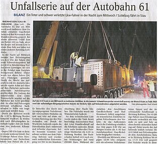 Zeitungsartikel ,,Unfallserie auf der Autobahn 61"