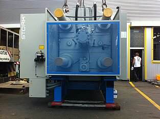 60t Maschine aus der frontalen Ansicht